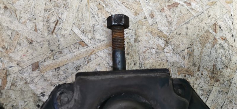 Подушка двигателя ПАРА Mercedes T1 209D