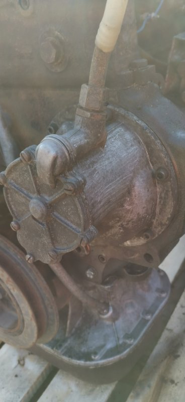 Вакуумный насос Mercedes T1 209D