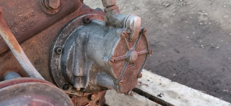 Вакуумный насос Mercedes T1 209D
