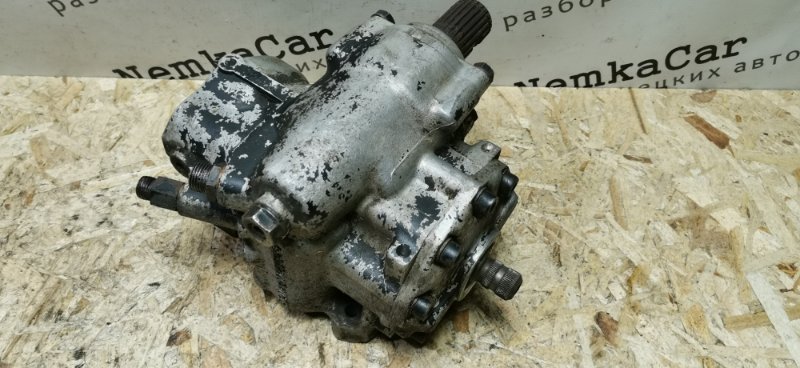Рулевой редуктор Mercedes W124 1992