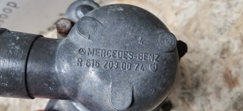 Корпус термостата Mercedes T1 209D