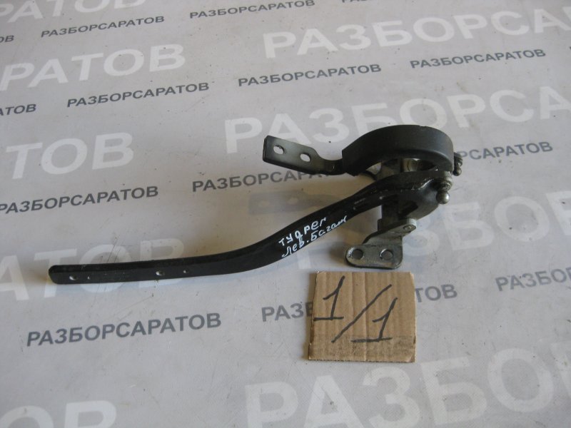 Петля двери багажника Volkswagen Touareg 2006 Кроссовер