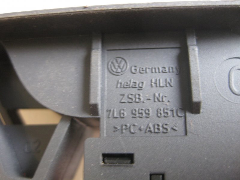 Кнопка стеклоподъемника Volkswagen Touareg 2006 Кроссовер