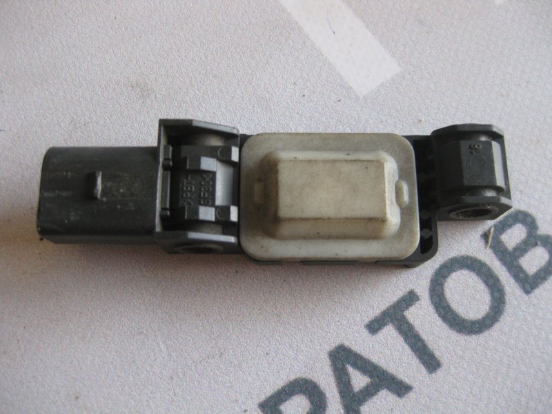 Датчик AIR BAG боковой Volkswagen Touareg 2006 Кроссовер