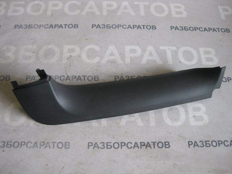 Обшивка двери багажника Volkswagen Touareg 2006 Кроссовер