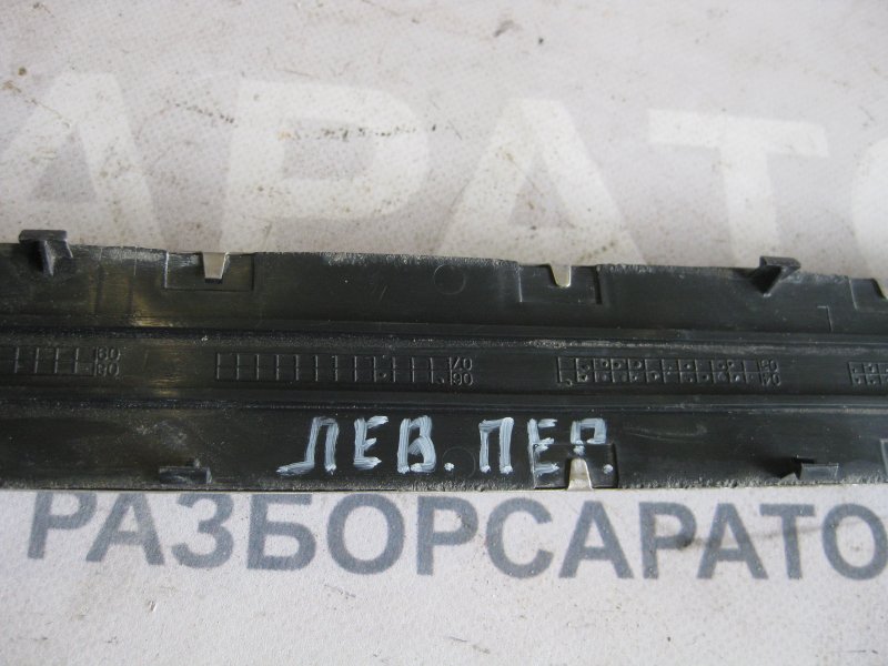Накладка порога внутренняя Volkswagen Touareg 2006 Кроссовер