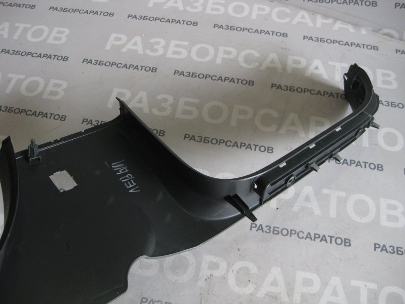 Накладка порога внутренняя Volkswagen Touareg 2006 Кроссовер