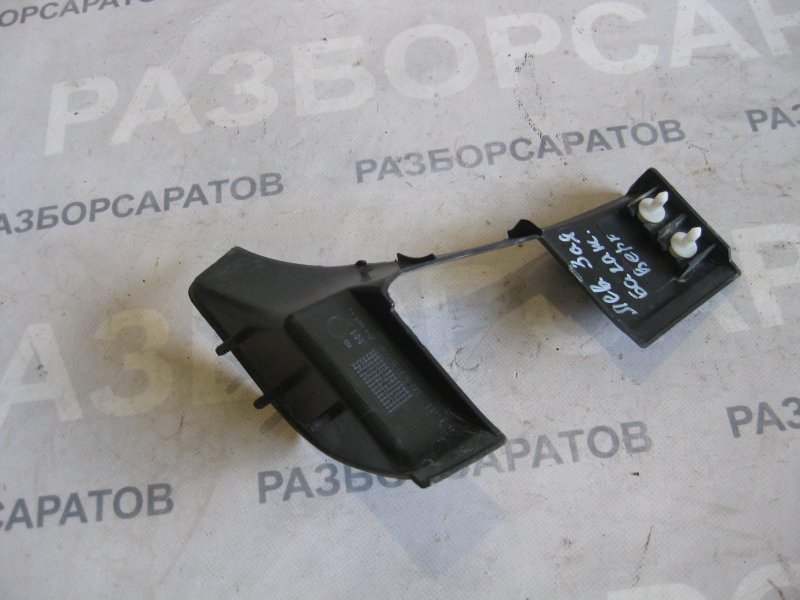 Накладка петли двери багажника Volkswagen Touareg 2006 Кроссовер