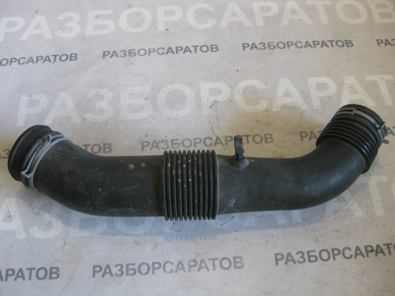Патрубок воздушного фильтра Volkswagen Touareg 2006 Кроссовер