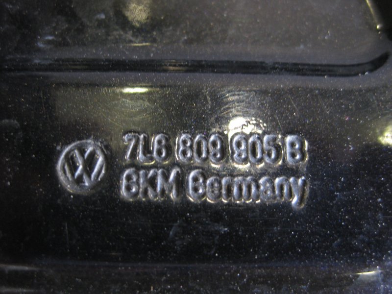 Лючок бензобака Volkswagen Touareg 2006 Кроссовер