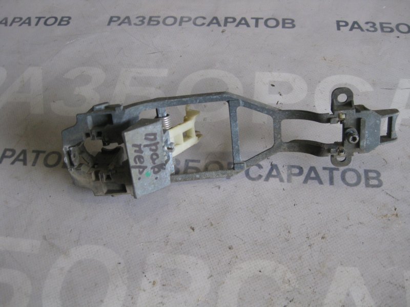Кронштейн ручки Volkswagen Touareg 2006 Кроссовер