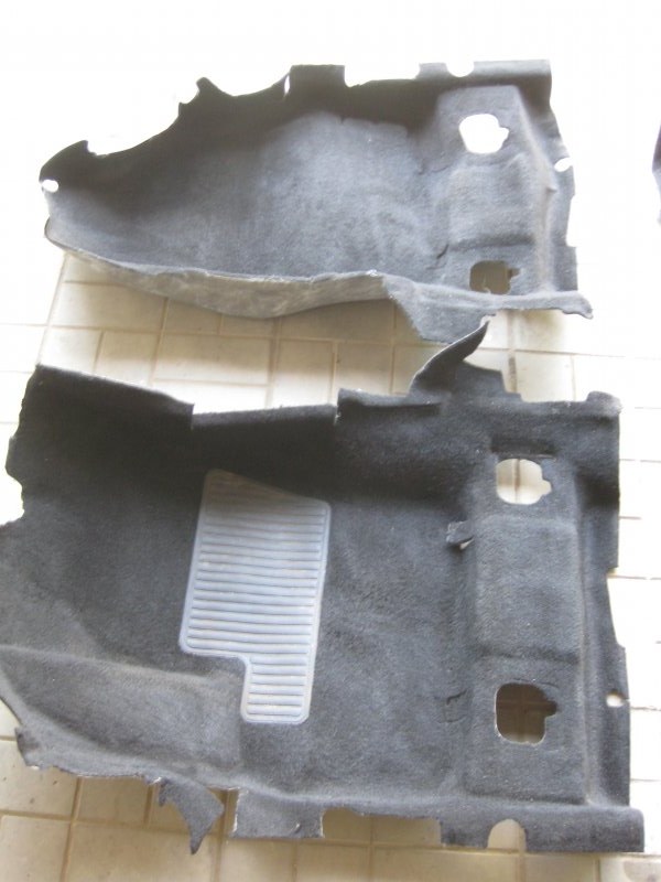 Покрытие напольное Ford Kuga 2008