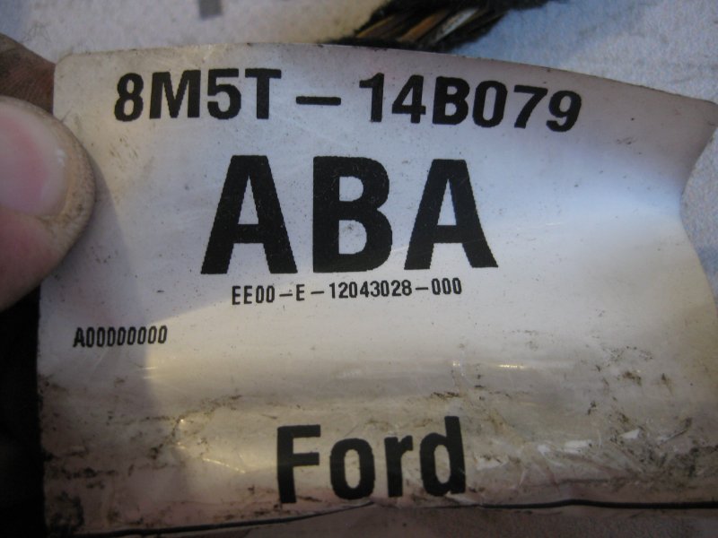 Проводка центральной консоли Ford Kuga 2008