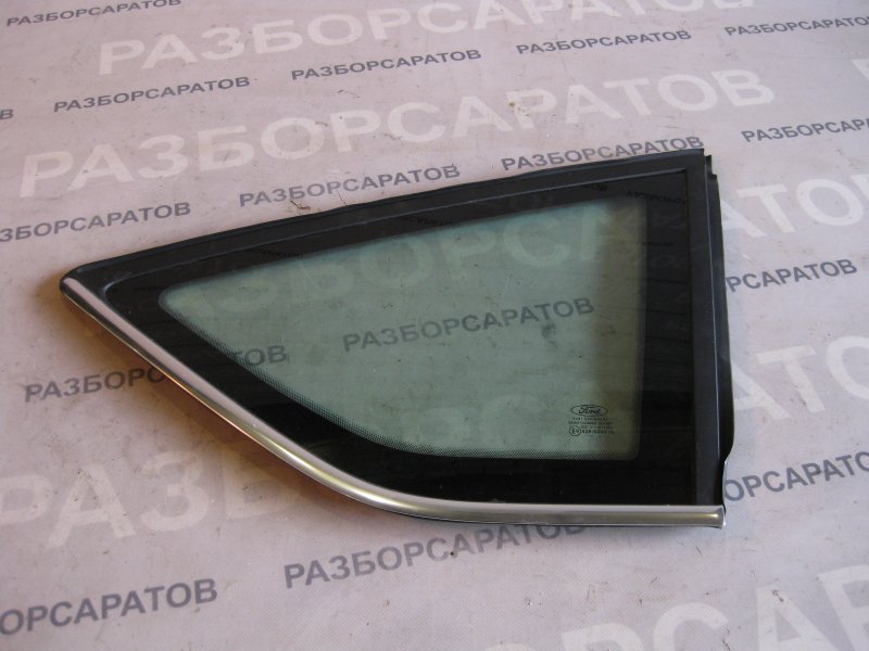 Стекло боковое глухое (форточка) Ford Kuga 2009