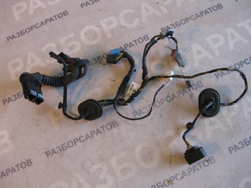 Проводка (коса) двери Ford Kuga 2009