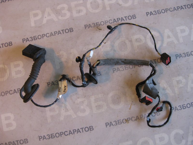 Проводка (коса) двери Ford Kuga 2009