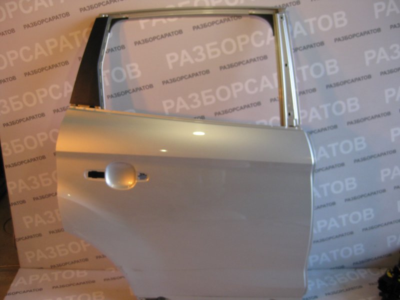Дверь Ford Kuga 2009