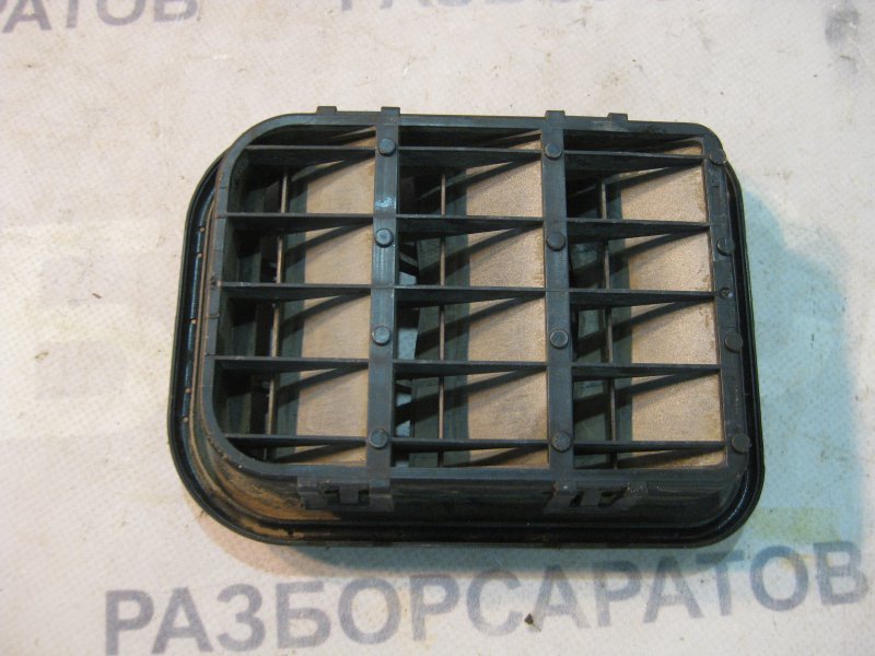 Решетка вентиляционная №1 Skoda Octavia Tour 2007 Универсал