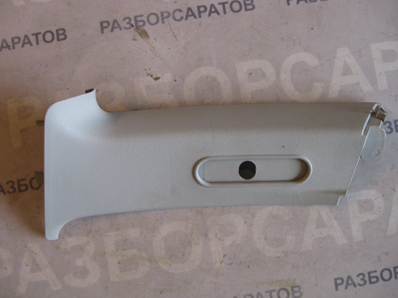 Обшивки средней стойки Skoda Octavia Tour 2007 Универсал