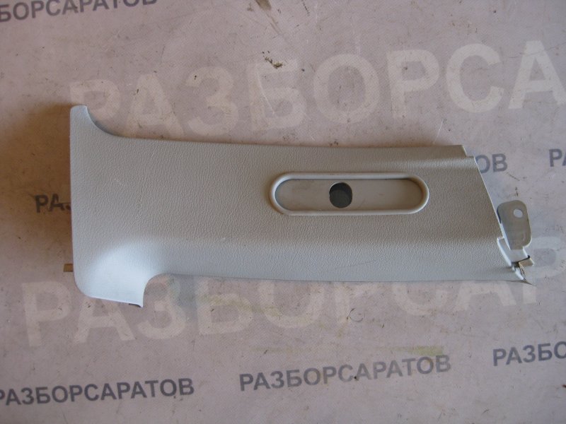 Обшивки средней стойки Skoda Octavia Tour 2007 Универсал