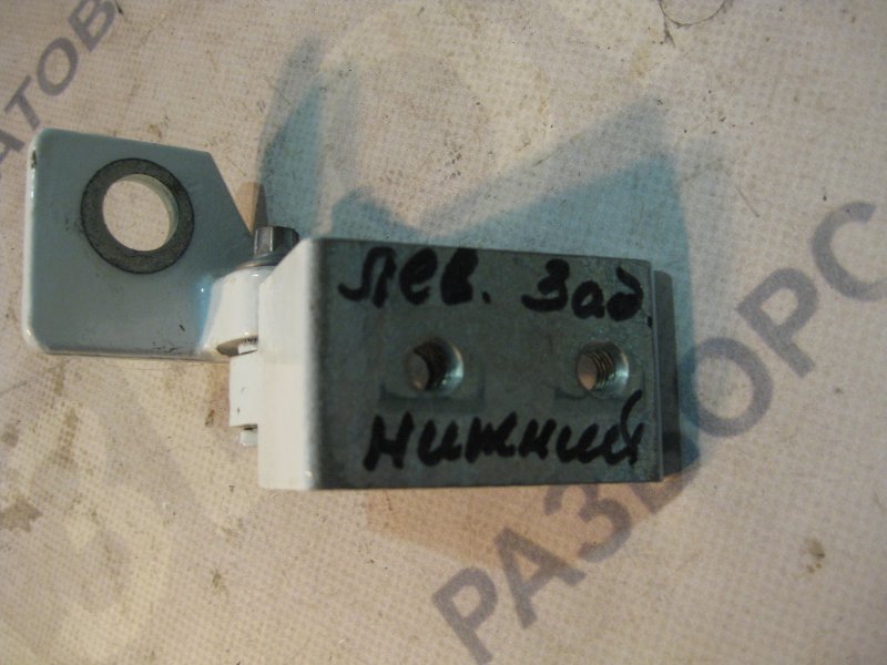 Петля двери нижняя Opel Corsa 2013 хэтчбек