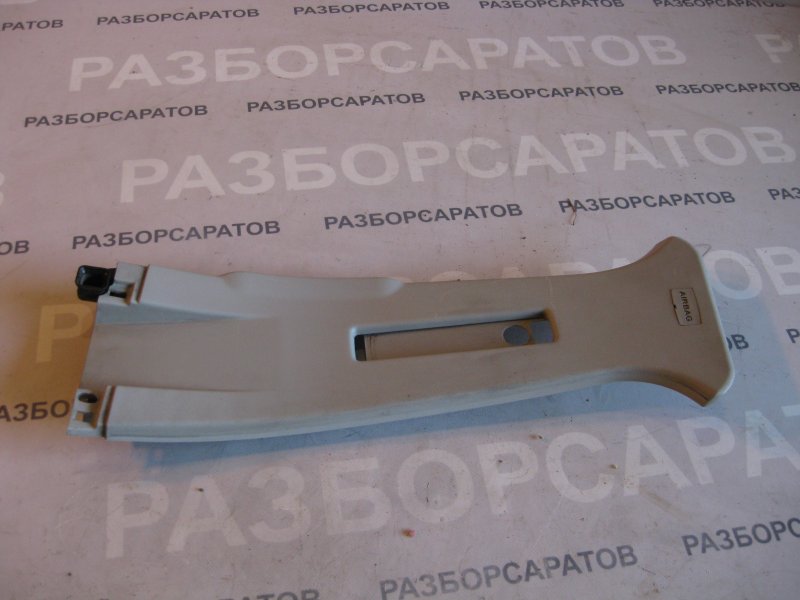Обшивка средней стойки Ford Galaxy 2006