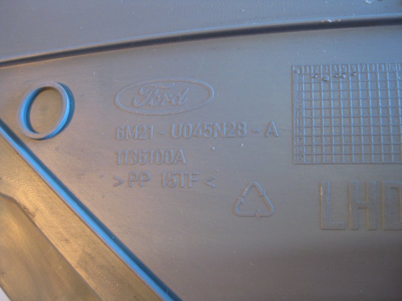 Накладка консоли Ford Galaxy 2006