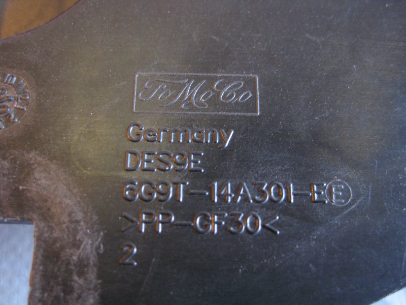 Кронштейн блока предохранителей Ford Galaxy 2006