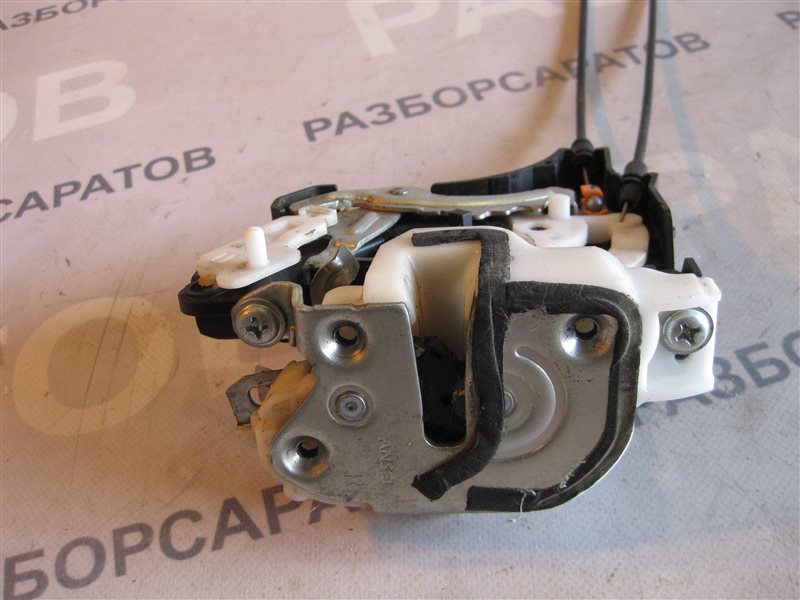 Замок двери Mitsubishi Lancer 10 2007 седан