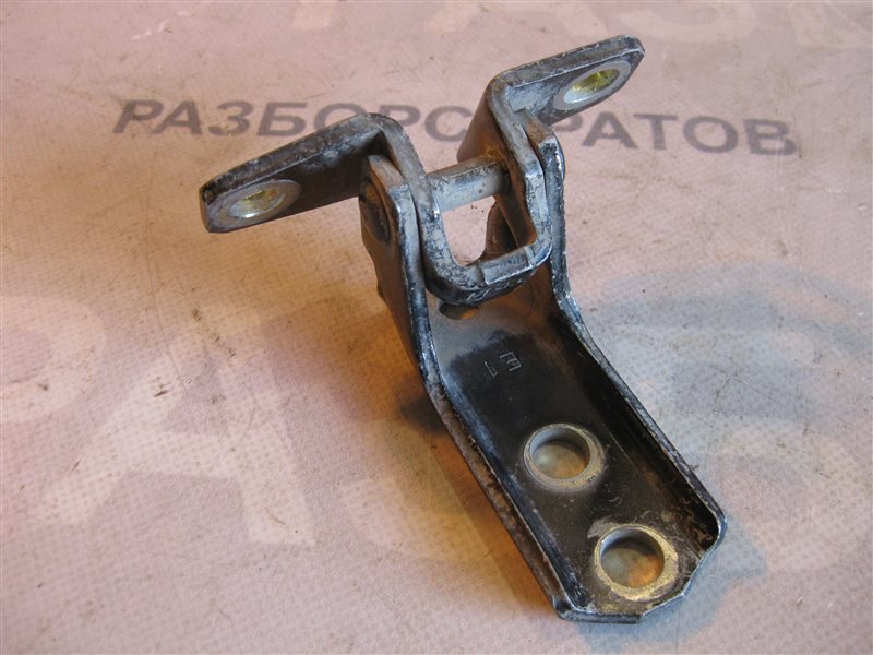 Петля двери нижняя Mitsubishi Lancer 10 2007 седан