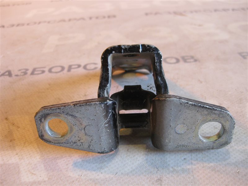 Петля двери нижняя Mitsubishi Lancer 10 2007 седан