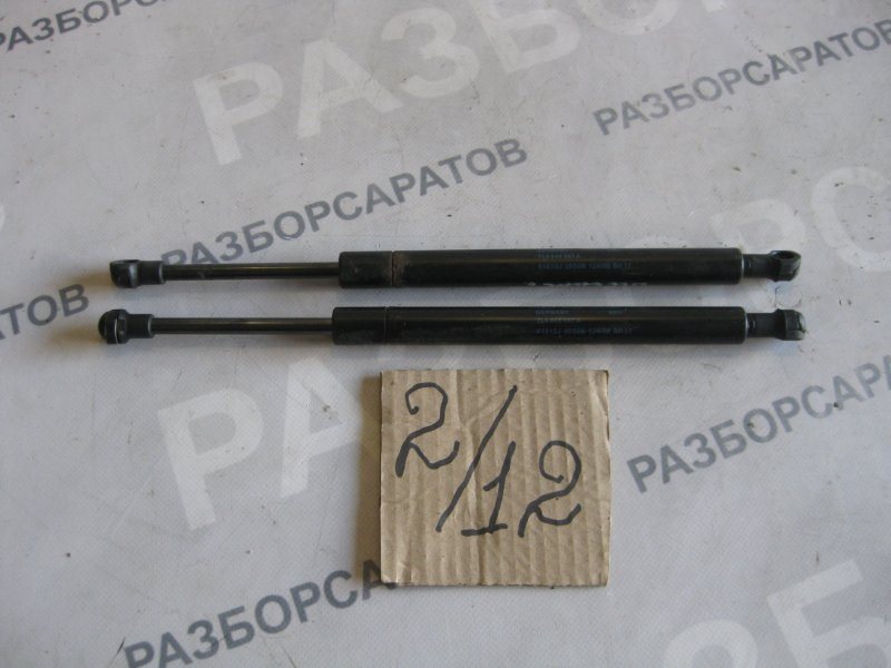 Амортизатор стекла багажника Volkswagen Touareg 2006 Кроссовер