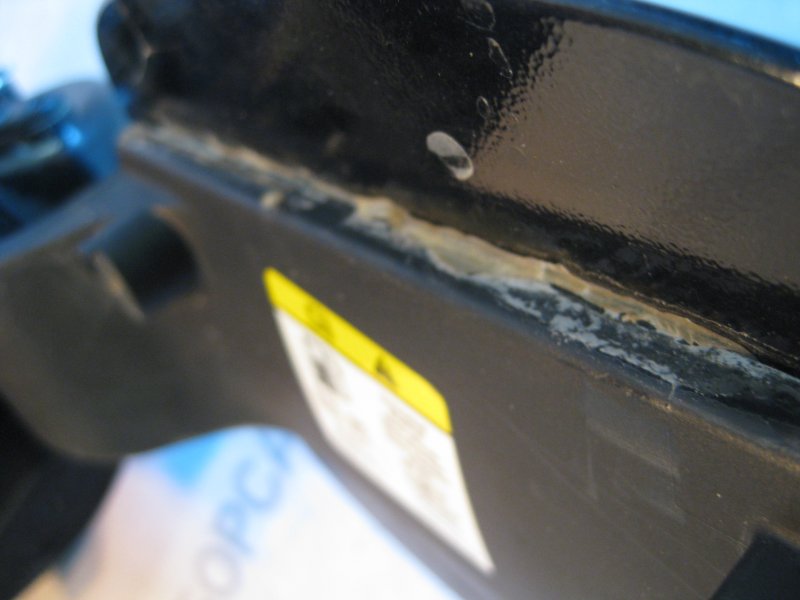 Лючок бензобака в сборе Ford Galaxy 2006