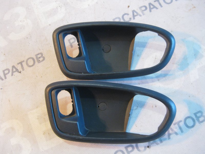 Накладка ручки внутренней Ford Galaxy 2006