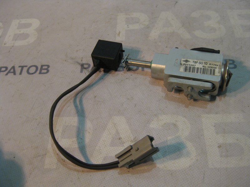 Разъем клапана кондиционера Ford Galaxy 2006