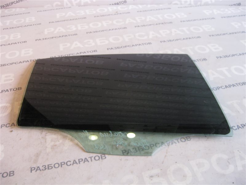 Стекло двери Skoda Octavia A5 2013 лифтбэк