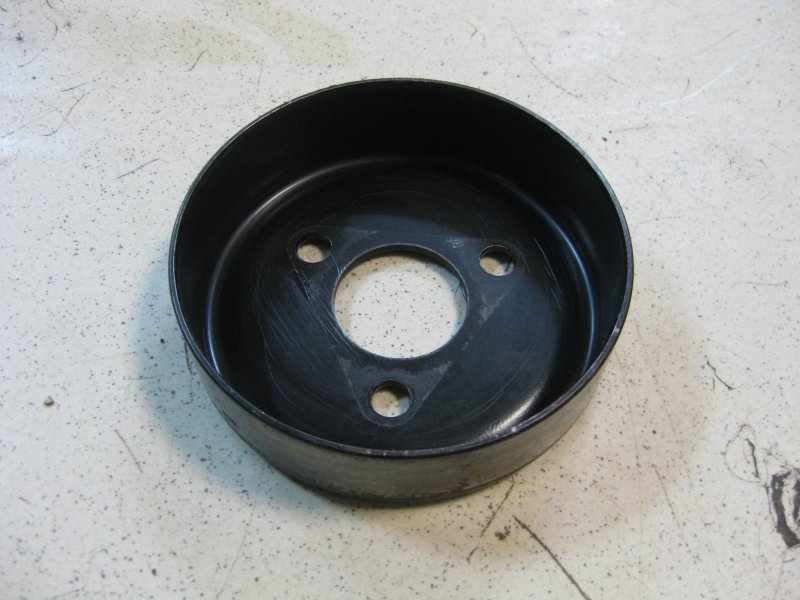 Шкив помпы Ford Galaxy 2006