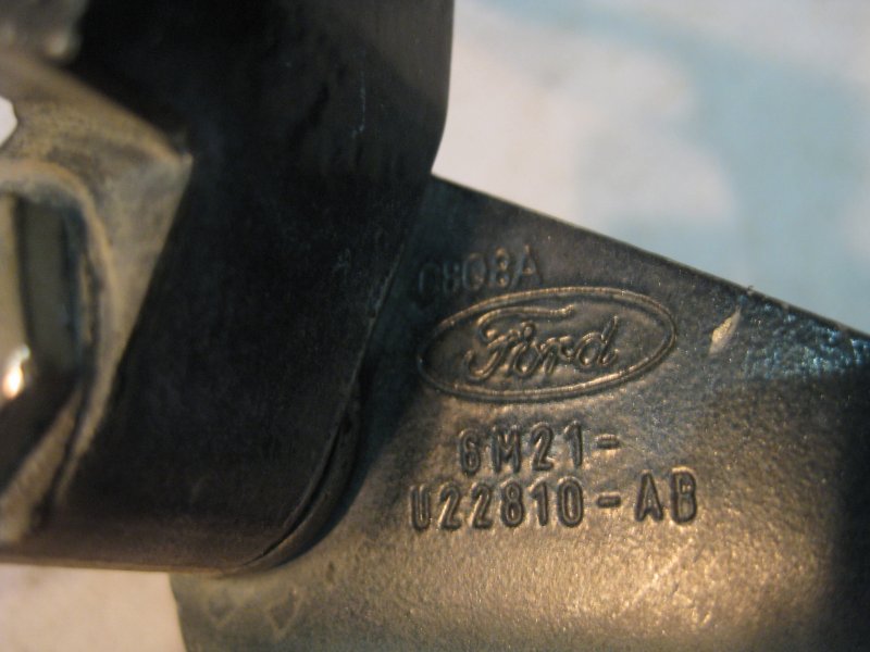 Петля двери нижняя Ford Galaxy 2006
