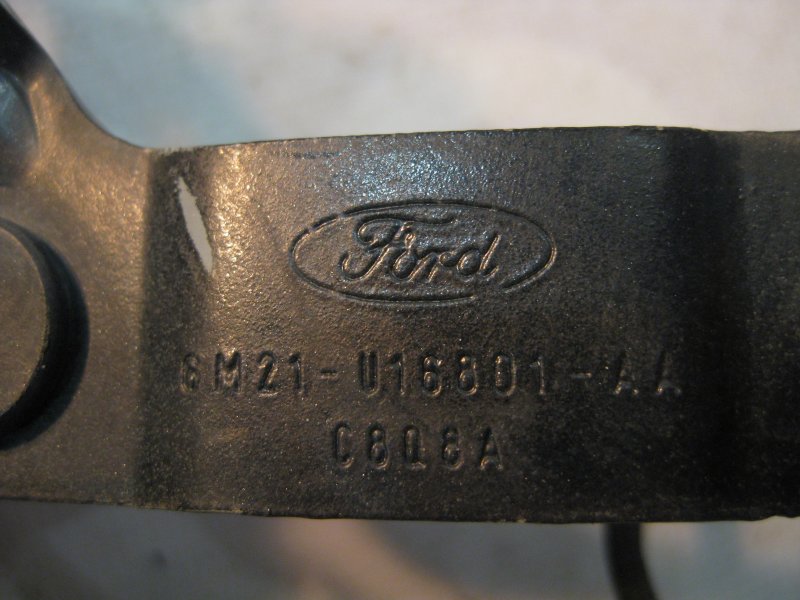 Петля капота Ford Galaxy 2006
