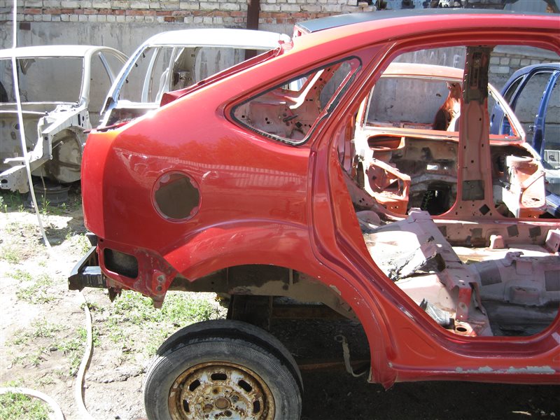 Четверть кузовная Ford Focus 2007 хэтчбек