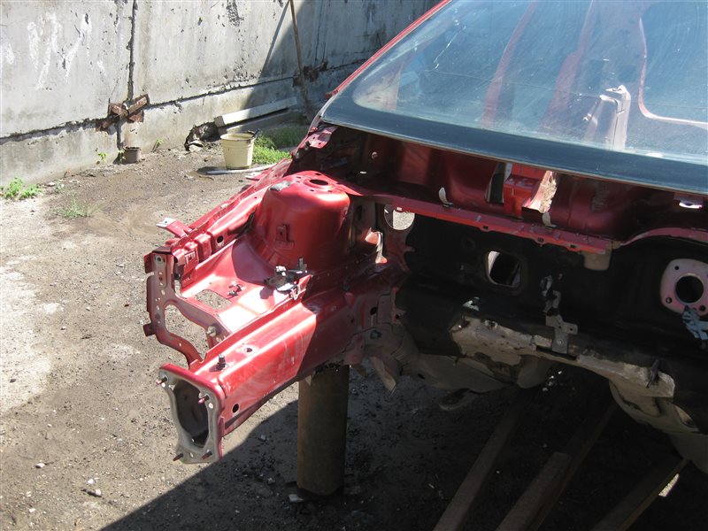Четверть передняя правая Ford Focus 2007 хэтчбек