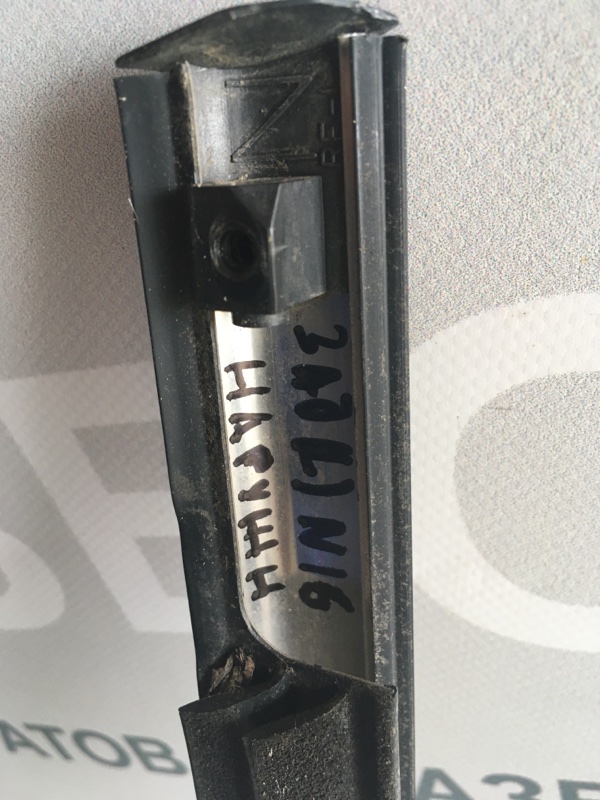 Молдинг стекла наружный Nissan Almera N16 2005 хэтчбек