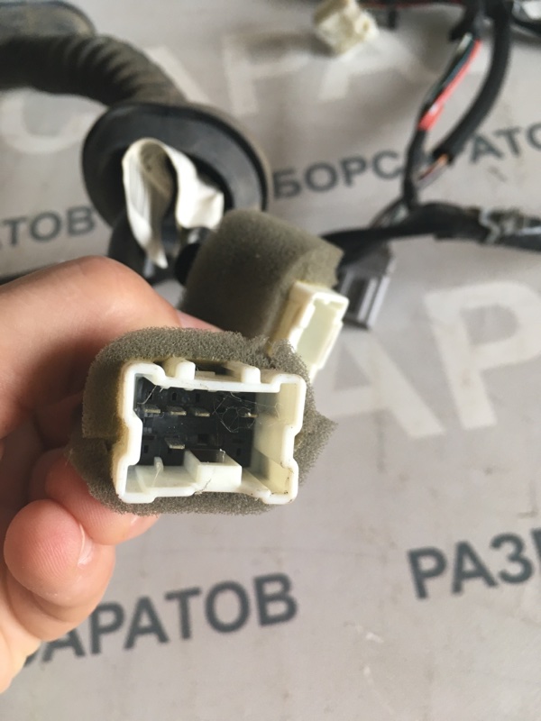 Проводка двери Nissan Almera N16 2005 хэтчбек
