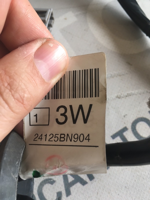 Проводка двери Nissan Almera N16 2005 хэтчбек