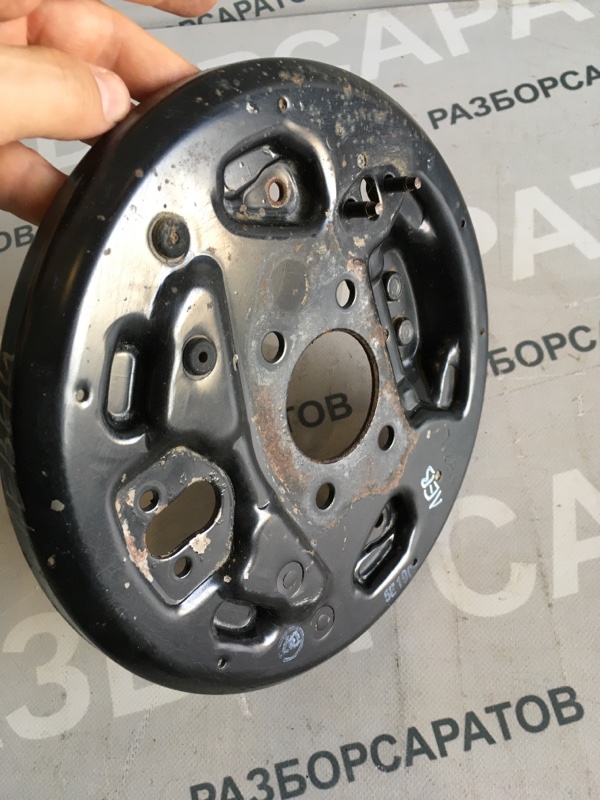 Щит опорный Nissan Almera N16 2005 хэтчбек
