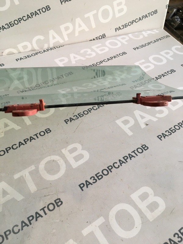 Стекло двери Nissan Almera N16 2005 хэтчбек