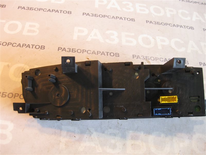 Щиток приборов Nissan Primera P12 2003 хэтчбек