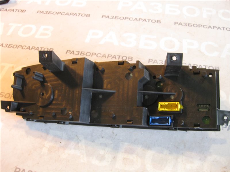 Щиток приборов Nissan Primera P12 2003 хэтчбек
