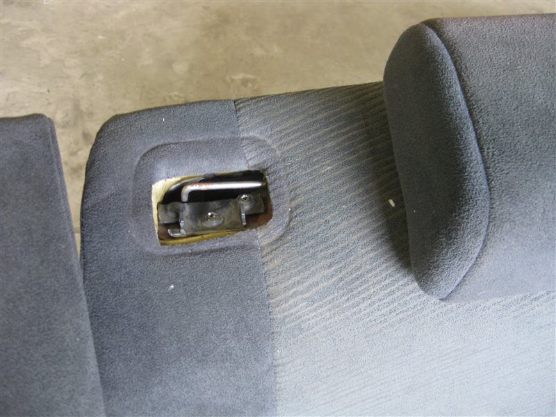 Сиденье заднее Nissan Primera P12 2003 хэтчбек