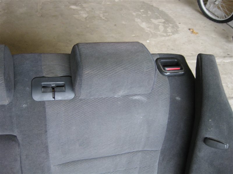 Сиденье заднее Nissan Primera P12 2003 хэтчбек